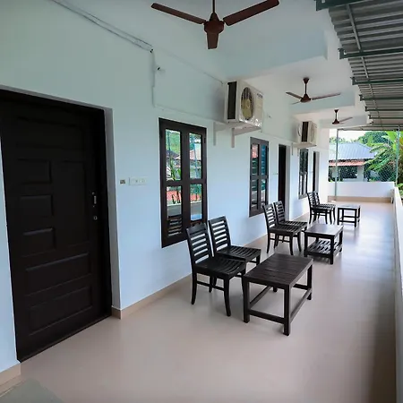 Illikkalam Lakeside Cottages Kumarakom Kerala-2