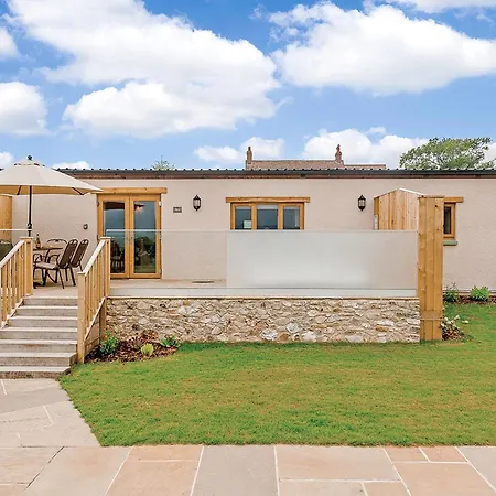 Larkshayes Cottages-3