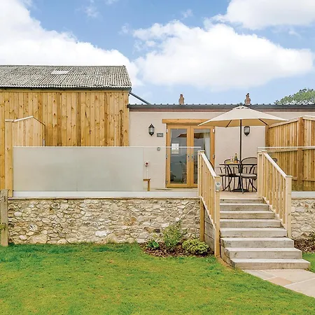 Larkshayes Cottages-2
