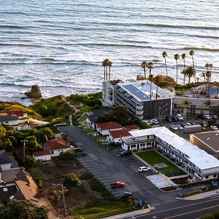 Tides Oceanview Inn And Cottages-2