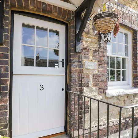 3 Canalside Cottages-2