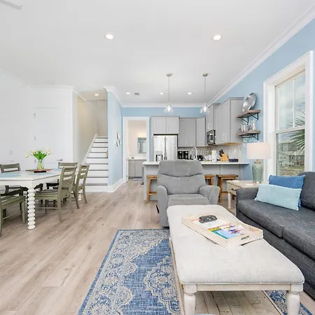West Side Cottages U-2