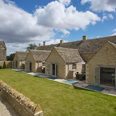 Grey'S Court Cottages-2