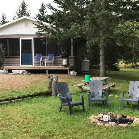 Hush Lodge And Cottages-2