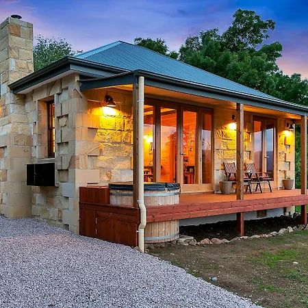 Blackwood Park Cottages-3