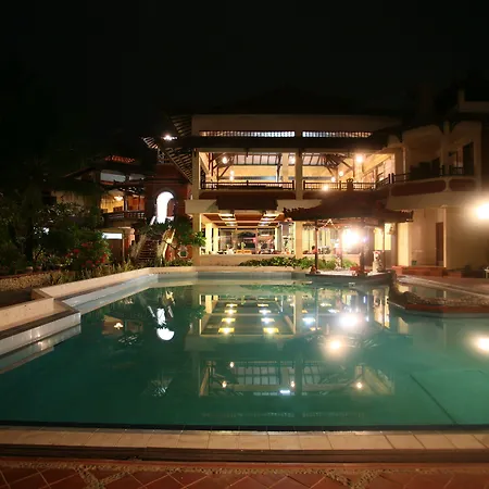 Puri Naga Beachfront Cottages-2