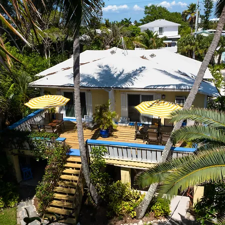 Cedar Cove Resort & Cottages-3