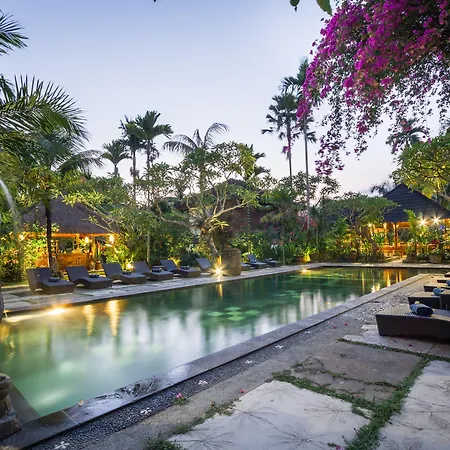Ubud Inn Cottage By Prasi-3