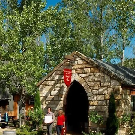 Cedar Creek Cottages-3