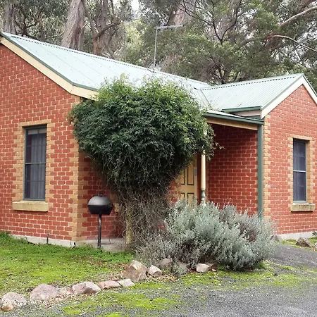 Heatherlie Cottages Halls Gap-2