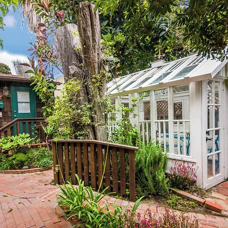 Redwood Hollow Cottages-3