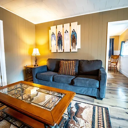 Skyline Cottages-2