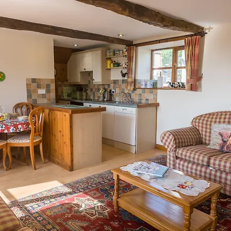 Frankaborough Farm Holiday Cottages-3