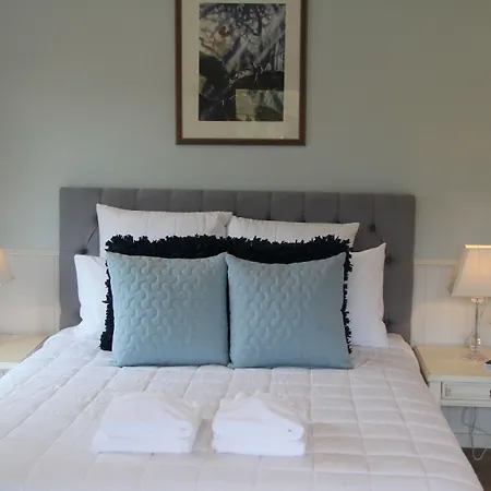 Greenlee Cottages-3