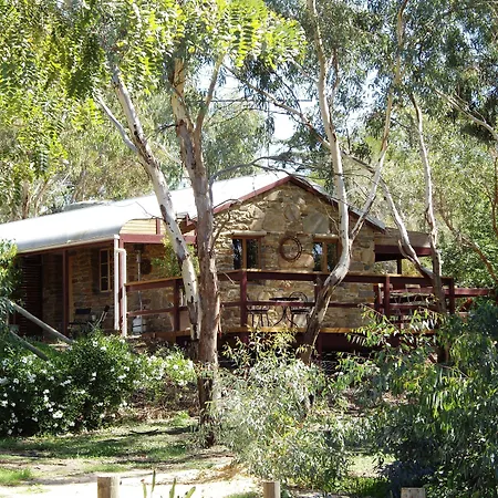 1860 Wine Country Cottages-3
