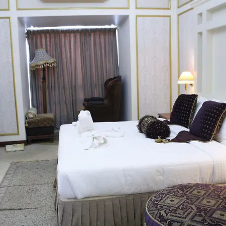 Regant Lake Palace Hotel-3