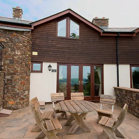 Green Acres Cottages-2