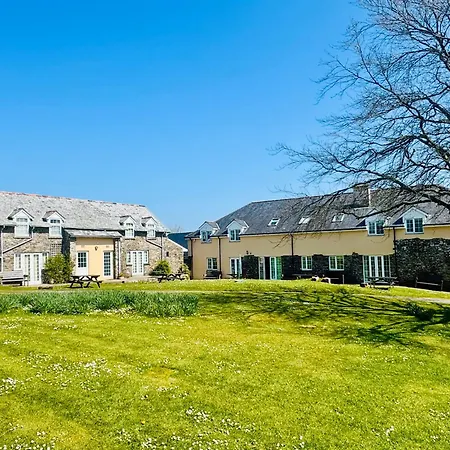 Torridge House Cottages-3