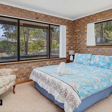 Cuttagee Beach Cottage 3 - Tathra Bermagui Rd 3521-3