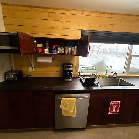 Caribou Cottage-2