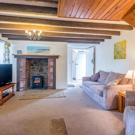 Well Farm Cottage - Uk11879-3