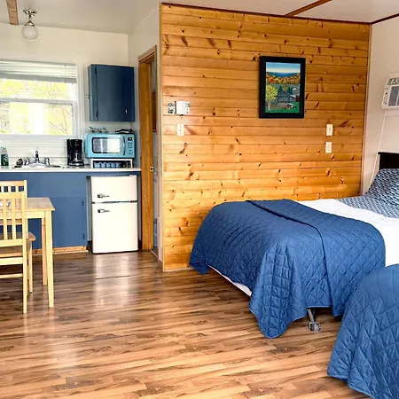 Sea Breeze Cottages-3