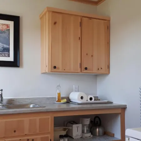 Rustico Acres Cottages-3