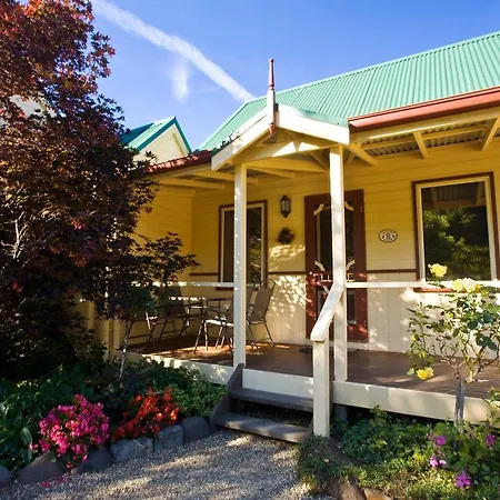 Autumn Abode Cottages-2