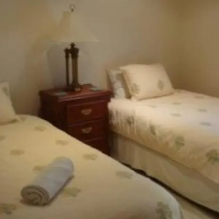 Carolynnes Cottages-2