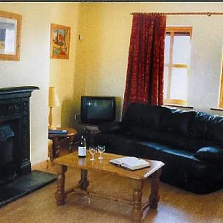 Kinsale Coastal Cottages-2