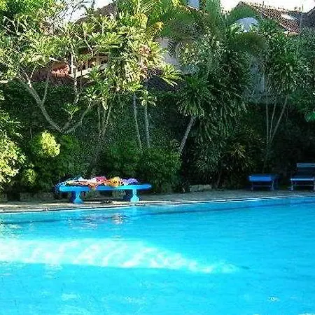 Garden View Cottages Kuta-2