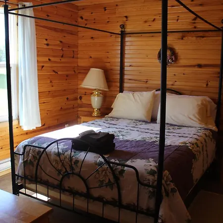 Chalets Grand Pre Cottages-3