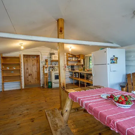 Fifth Lake Cottages-3
