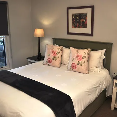 Blueberry Hill Cottages-3