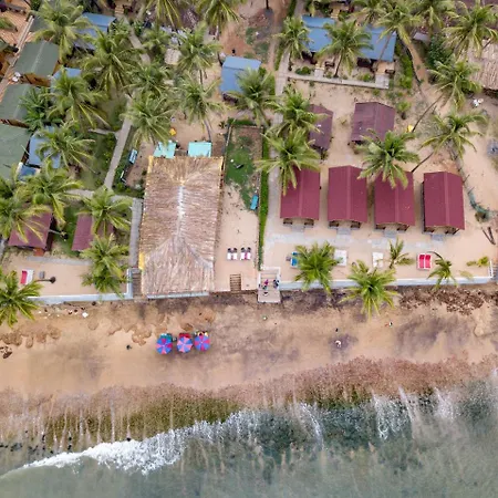Vista Praia Beach Resort-2