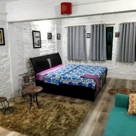 Keiths Riverside Cottages-2