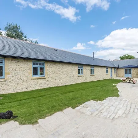 Stapleford Farm Cottages-3