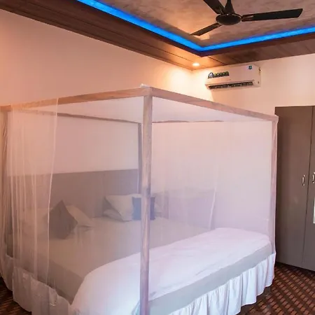 Patnem Beach Cottages-3