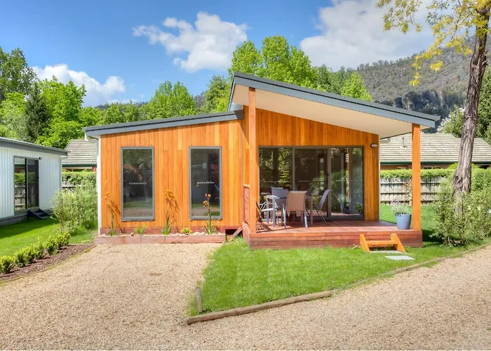 Bright Highland Valley Cottages