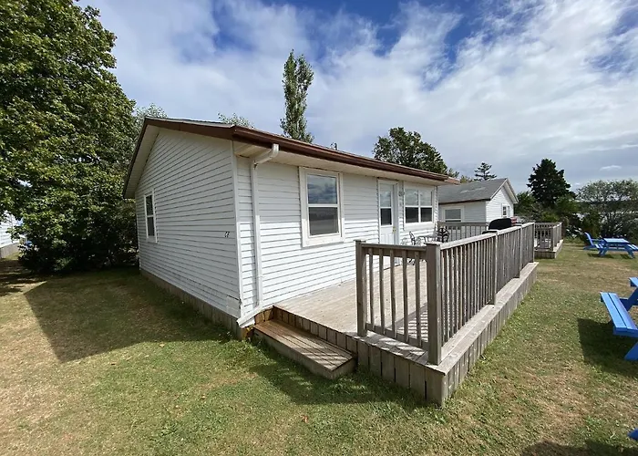 The Pines Motel And Cottages Rustico