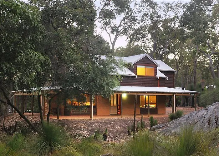 Woodstone Cottages Dunsborough