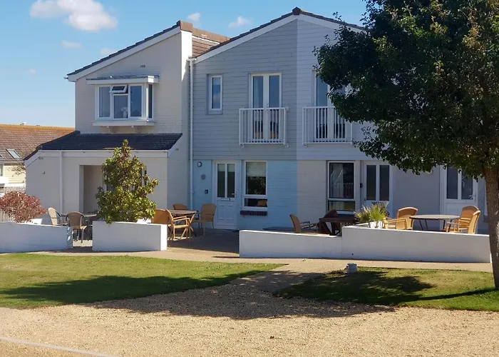 West Bay Cottages Yarmouth 