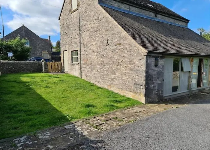 Wetton Barns Holiday Cottages Ashbourne 