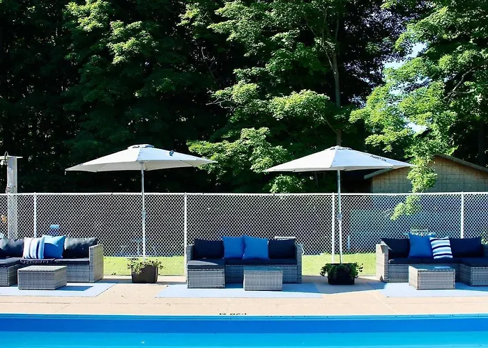 Lakeview Motel And Cottages Sauble Beach