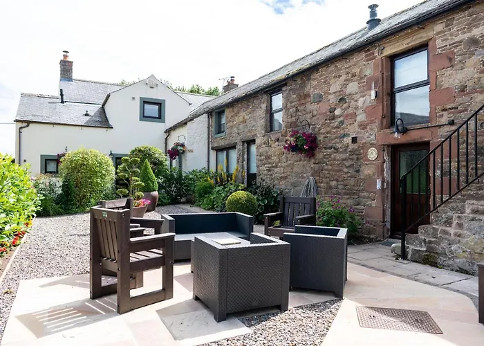 Brae Fell Cottage, Sebergham, Nr Caldbeck Dog Friendly And Hot Tub