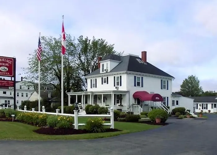 Carriage House Motel Cottages & Suites Wells