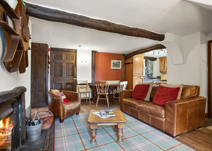 The Coppermines Mountain Cottages - Carpenters, Millrace, Pelton Wheel, Sleeps 14 Coniston