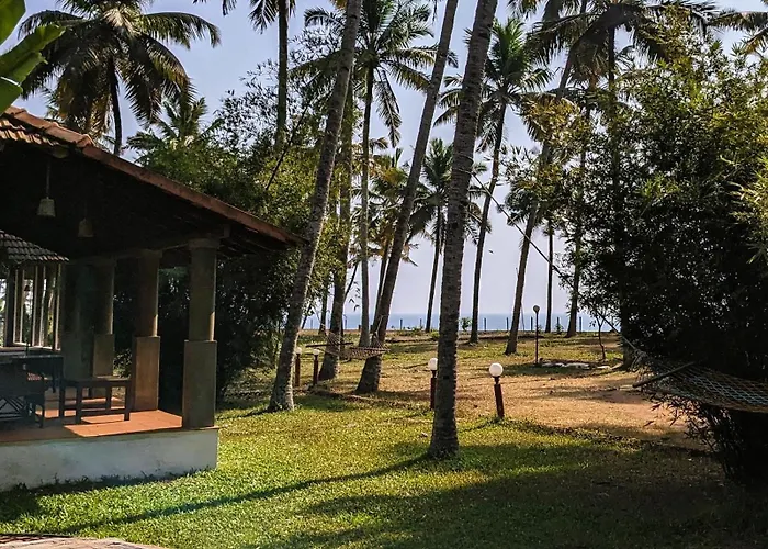 Baycliff Cottages Varkala