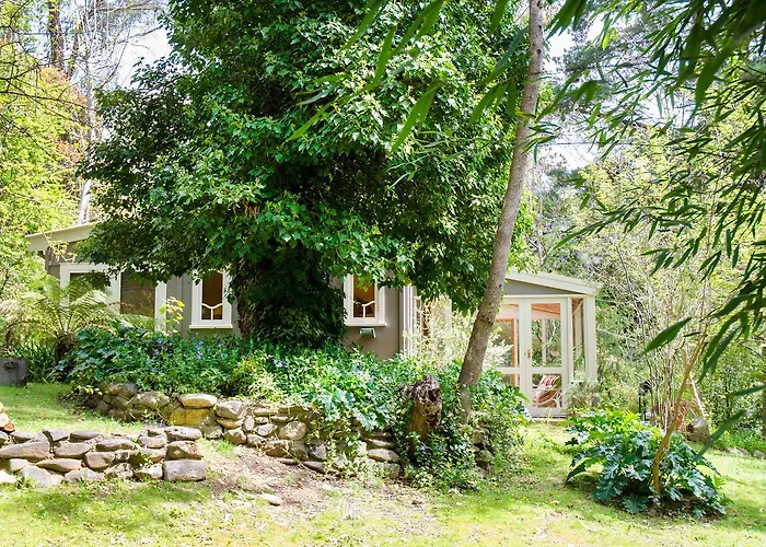 Ashwood Cottages Bright