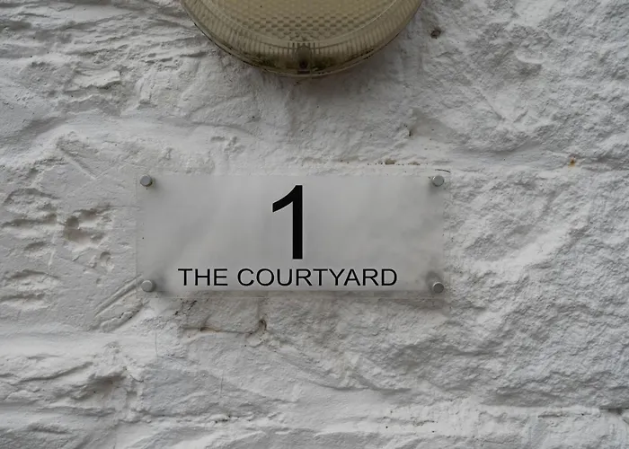 Auchenlarie Courtyard No 1 Villa Gatehouse of Fleet